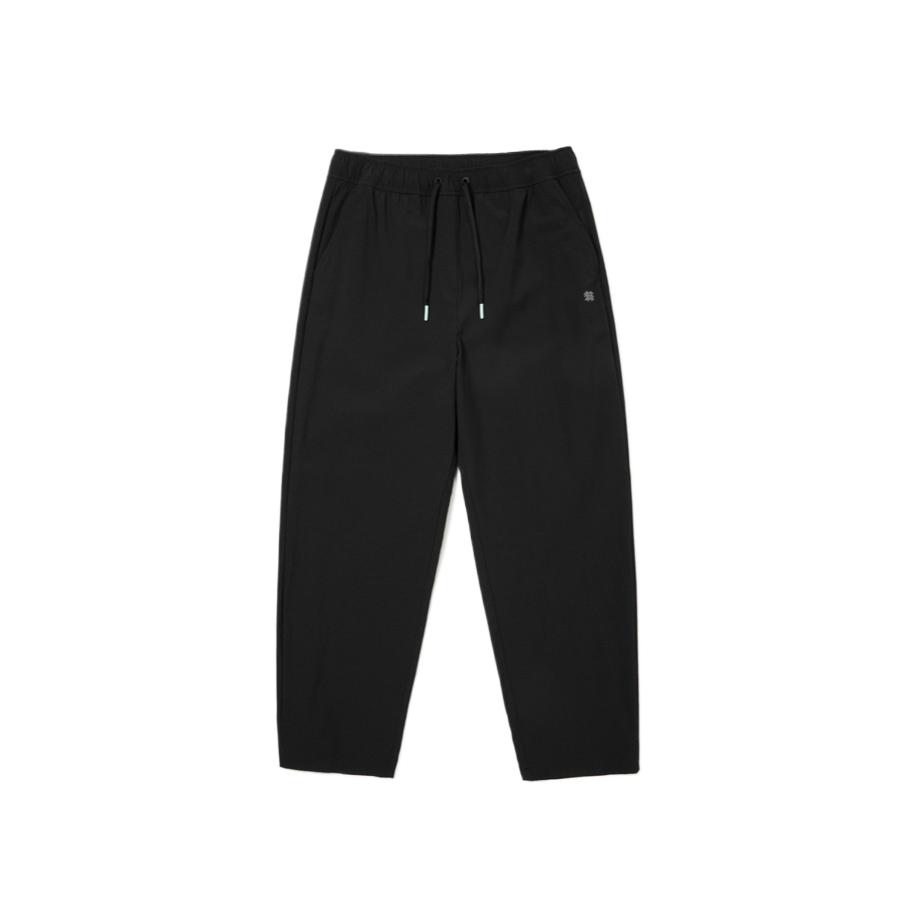 Женские повседневные брюки серии DAYPACK KOLON SPORT, черный
Женские повседневные брюки серии DAYPACK KOLON SPORT, черный