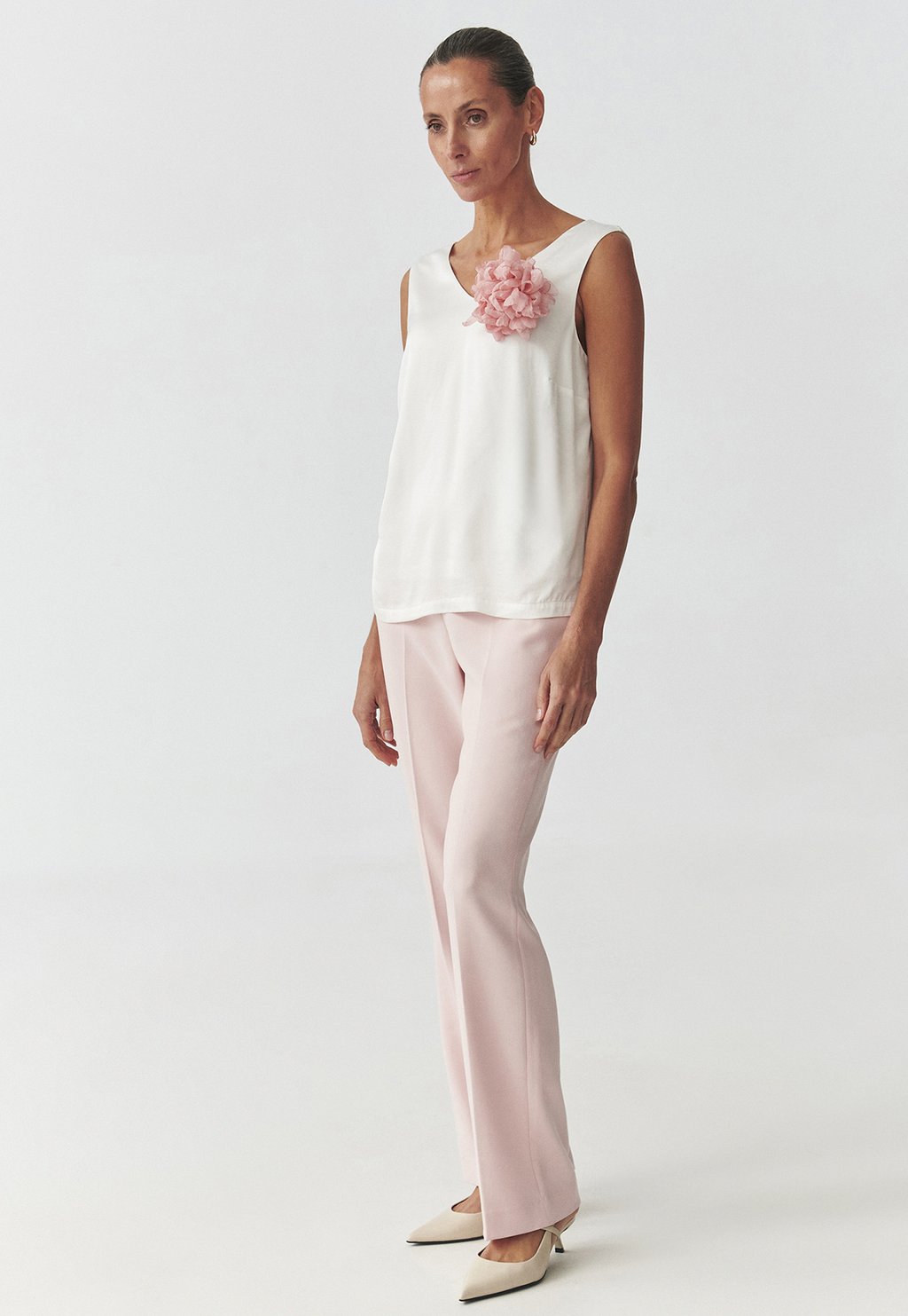 Топ Blouse TATUUM, кремовый
Топ Blouse TATUUM, кремовый