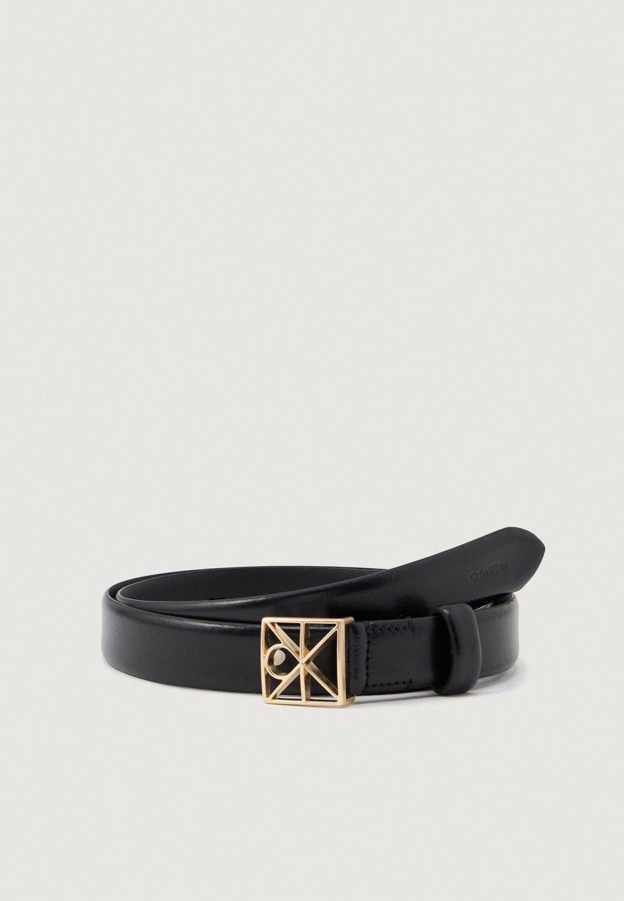Ремень Calvin Klein Belt, Black/Antique Light Gold-Coloured/Black
Ремень Calvin Klein Belt, Black/Antique Light Gold-Coloured/Black