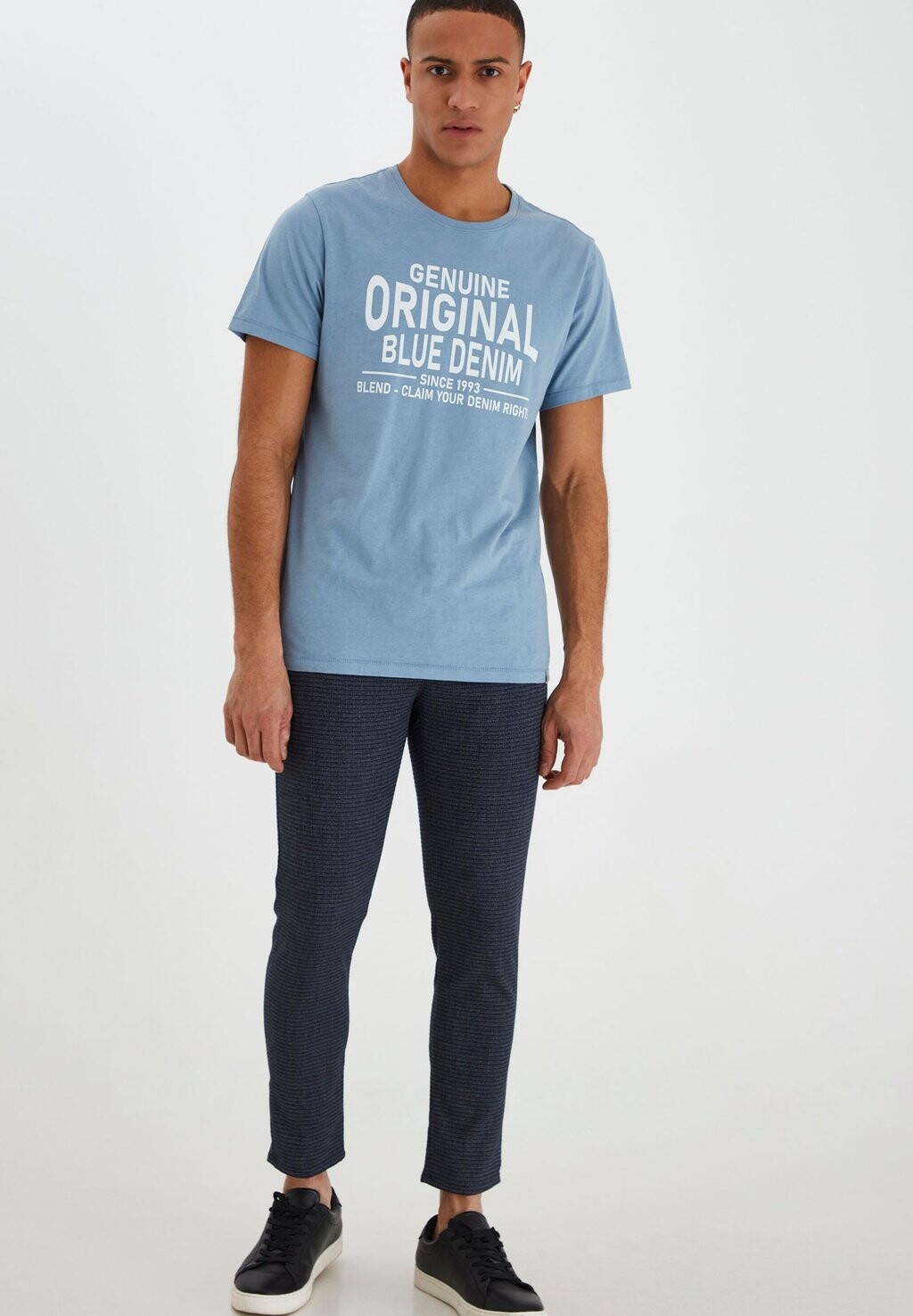 Брюки Travis Solid, темно-синий
Брюки Travis Solid, темно-синий