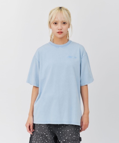 Atmos pink Футболка atmos, розового цвета, с отбеленной отделкой
Atmos pink Футболка atmos, розового цвета, с отбеленной отделкой