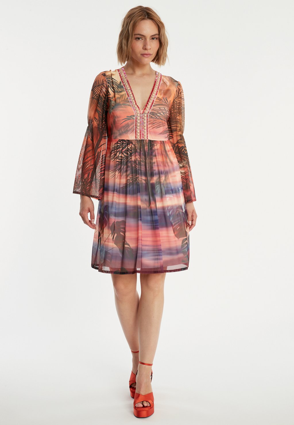 Повседневное платье Ana Alcazar, мультиколор
Повседневное платье Ana Alcazar, мультиколор