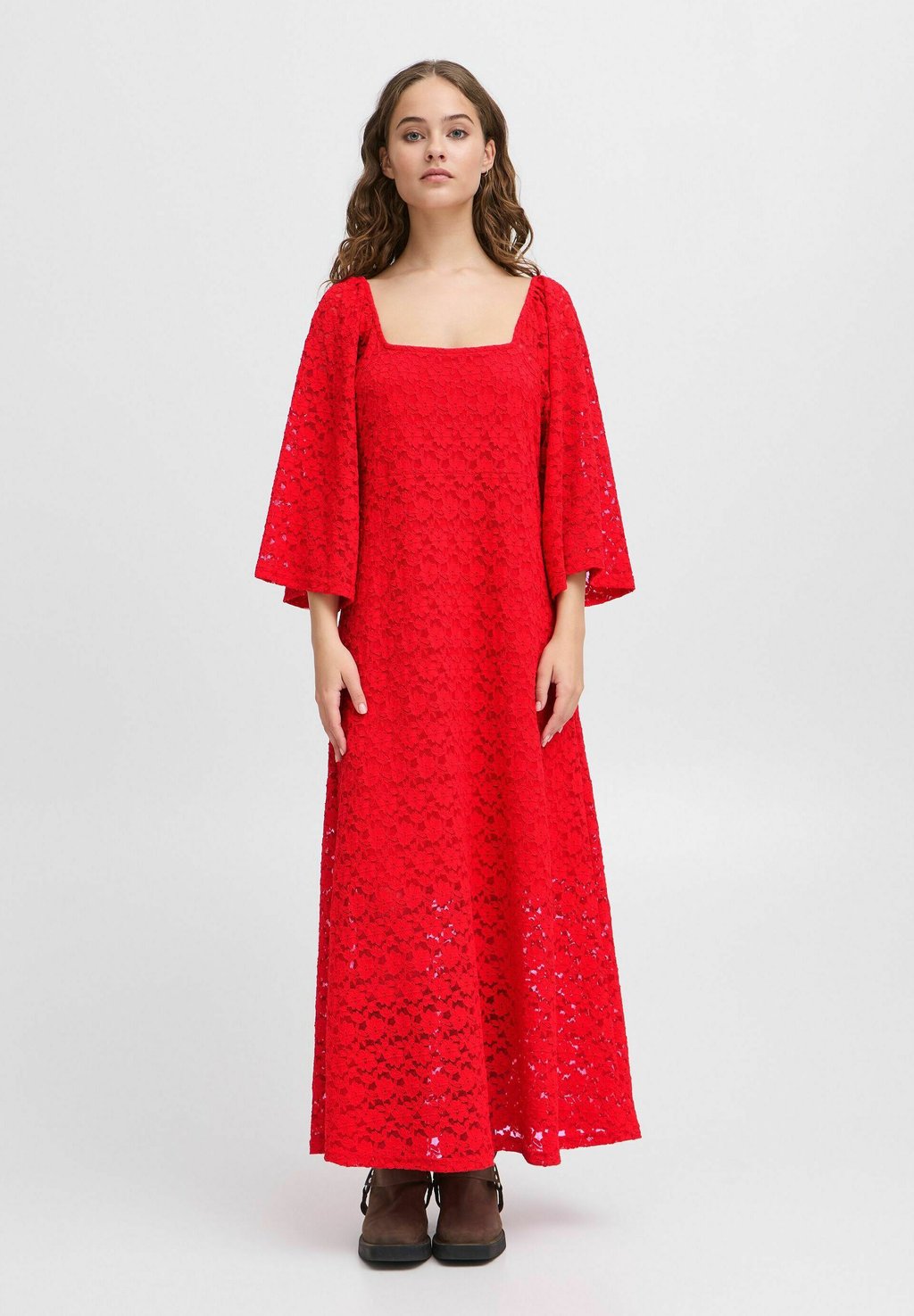 Платье макси ICHI, красный
Платье макси ICHI, красный