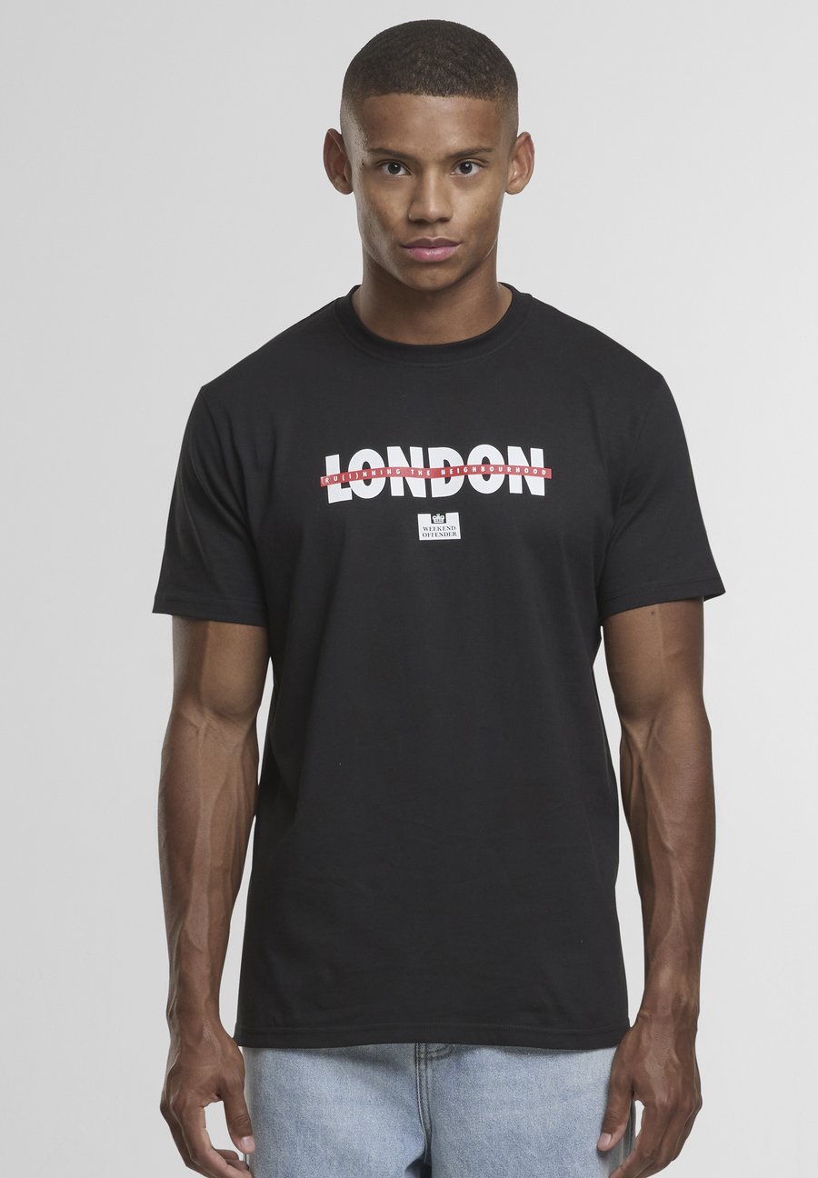 Футболка Weekend Offender CITY SERIES, London Black/Black, Черный, Футболка Weekend Offender CITY SERIES, London Black/Black
Футболка Weekend Offender CITY SERIES, London Black/Black, Черный, Футболка Weekend Offender CITY SERIES, London Black/Black