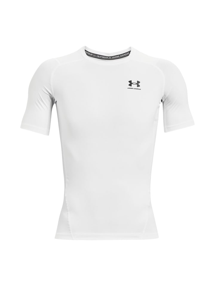 Футболка белого цвета Under Armour
Футболка белого цвета Under Armour