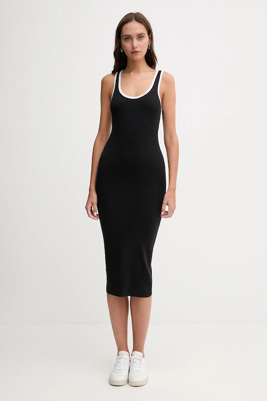 Платье Calvin Klein Jeans, черный
Платье Calvin Klein Jeans, черный