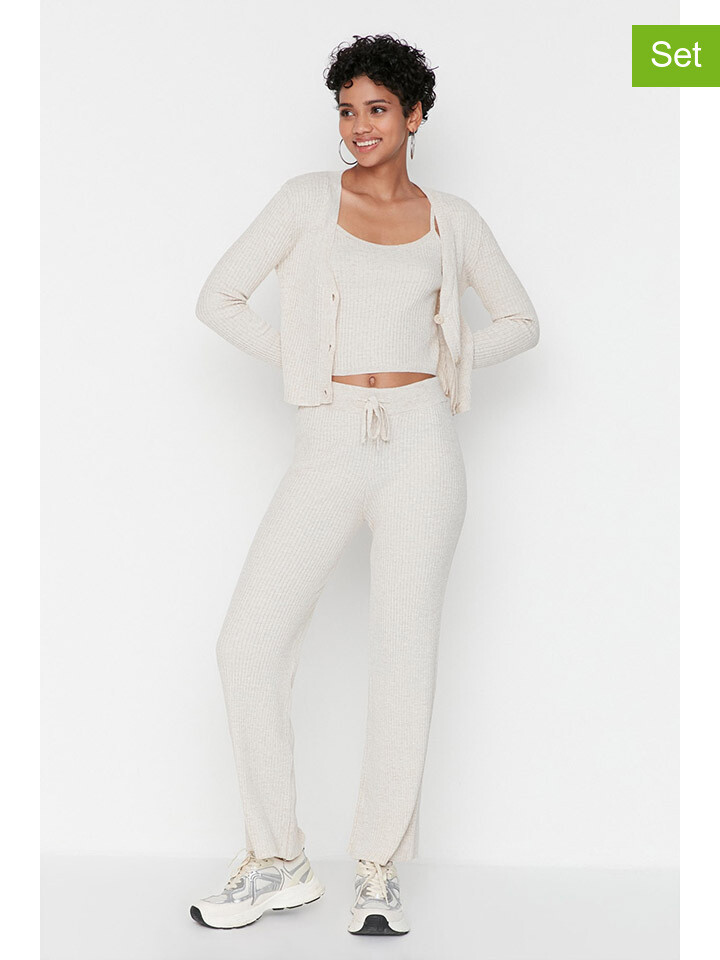 Кардиган trendyol 3tlg. Outfit, бежевый
Кардиган trendyol 3tlg. Outfit, бежевый