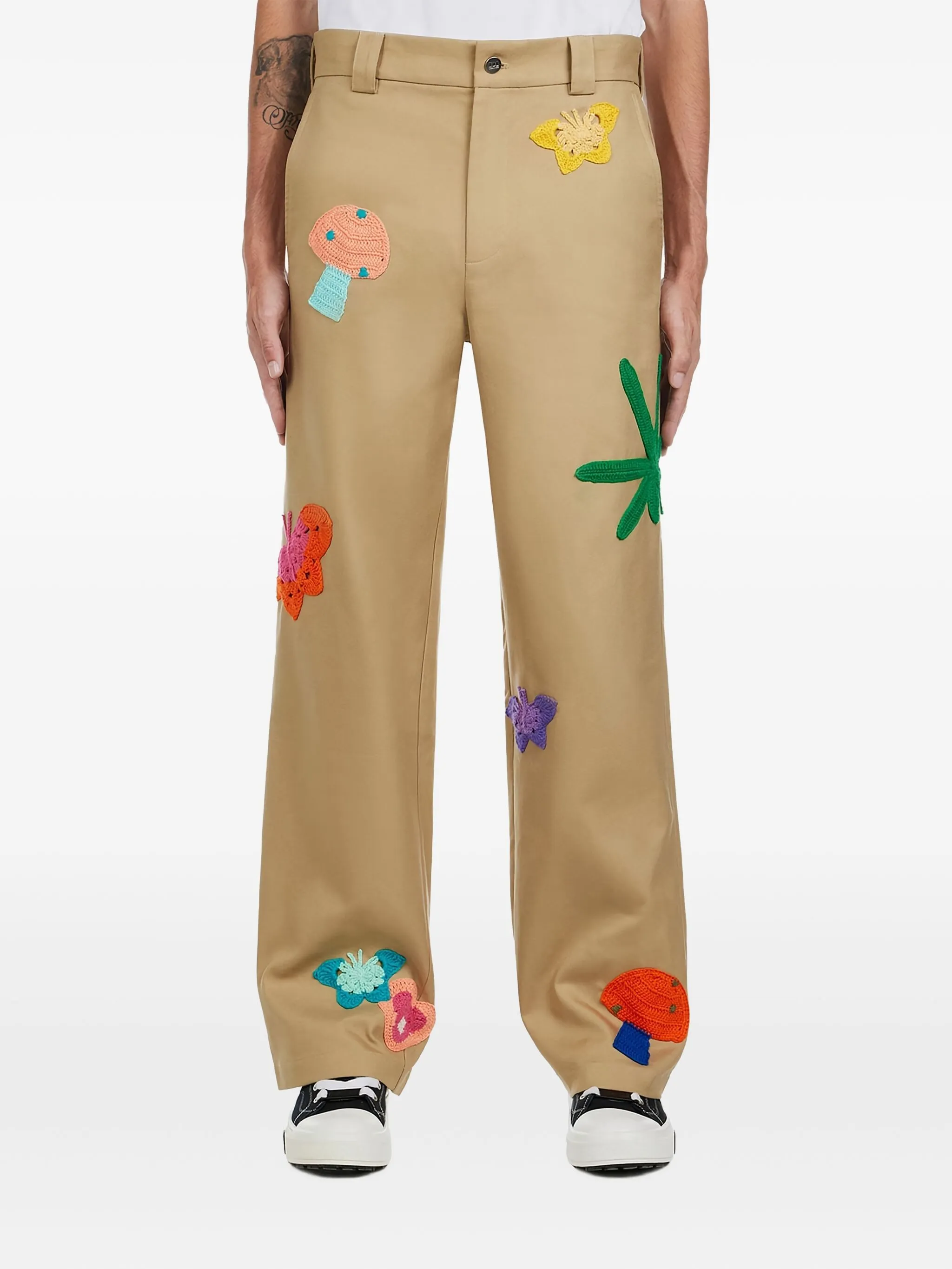 Брюки с нашивками Nahmias, нейтральный
Брюки с нашивками Nahmias, нейтральный