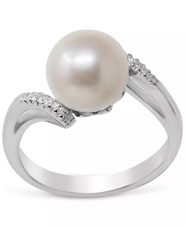 Кольцо-Завиток с культивированным пресноводным жемчугом (8-1/2 мм) и бриллиантом (1/20 карата) из стерлингового серебра Macy'S, silver
Кольцо-Завиток с культивированным пресноводным жемчугом (8-1/2 мм) и бриллиантом (1/20 карата) из стерлингового серебра Macy'S, silver