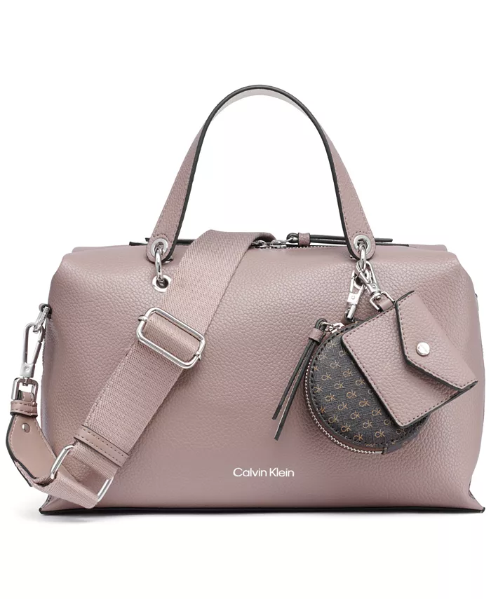 Сумка-портфель Cali с ремешком Web Calvin Klein, коричневый
Сумка-портфель Cali с ремешком Web Calvin Klein, коричневый