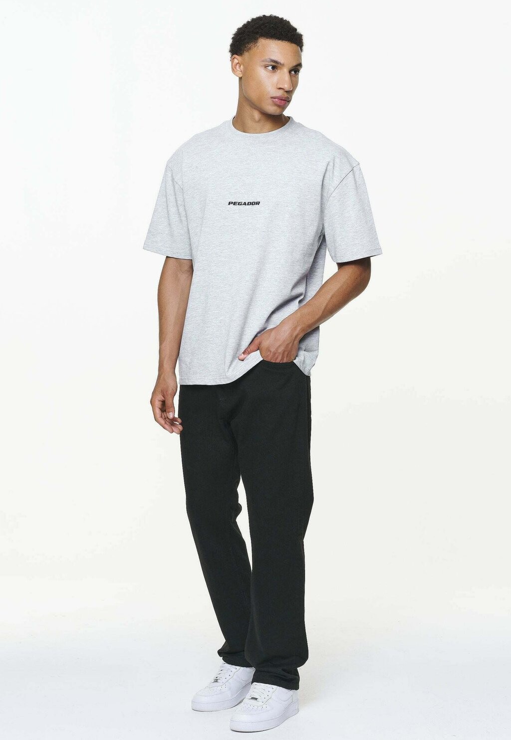 Джинсы прямого кроя Pegador, черный деним
Джинсы прямого кроя Pegador, черный деним