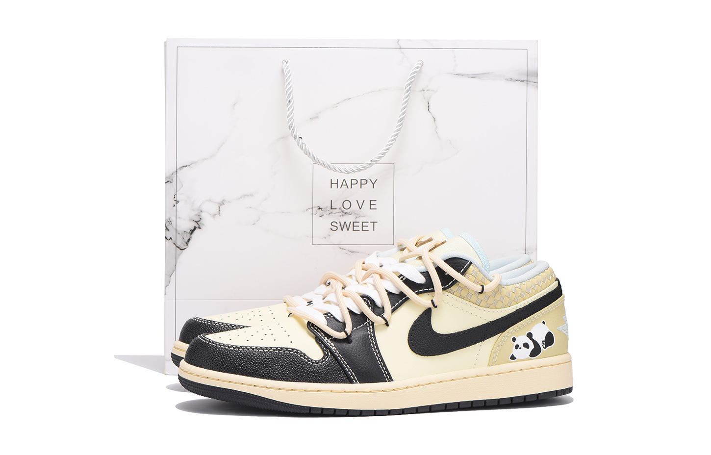 Jordan Баскетбольные кроссовки Air 1 с антискользящим и износостойким покрытием, низкие, винтажные, мужские, бежево-черные 
Jordan Баскетбольные кроссовки Air 1 с антискользящим и износостойким покрытием, низкие, винтажные, мужские, бежево-черные