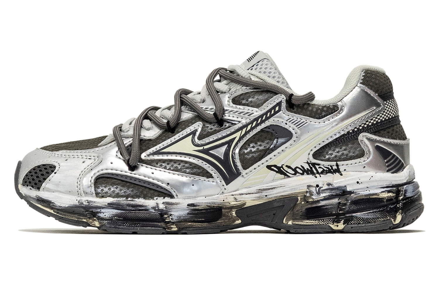 Speed 2K увеличивающие высоту низкие кроссовки для бега unisex Mizuno, черный
Speed 2K увеличивающие высоту низкие кроссовки для бега unisex Mizuno, черный