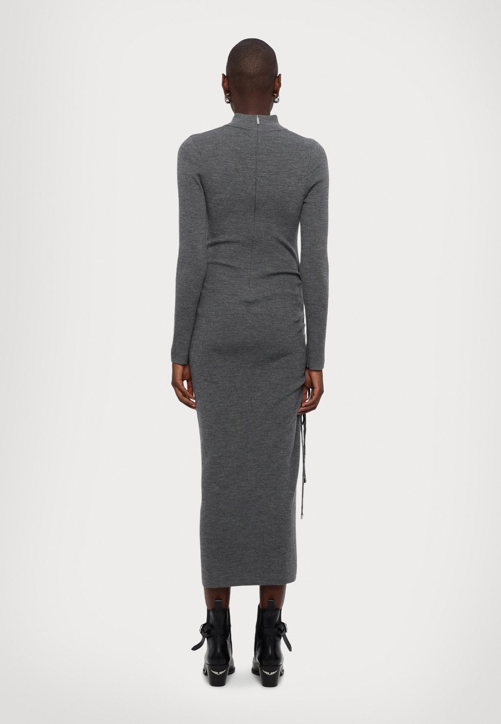 Платье-джемпер RUCHED MIDI DRESS MICHAEL Michael Kors, серый
Платье-джемпер RUCHED MIDI DRESS MICHAEL Michael Kors, серый