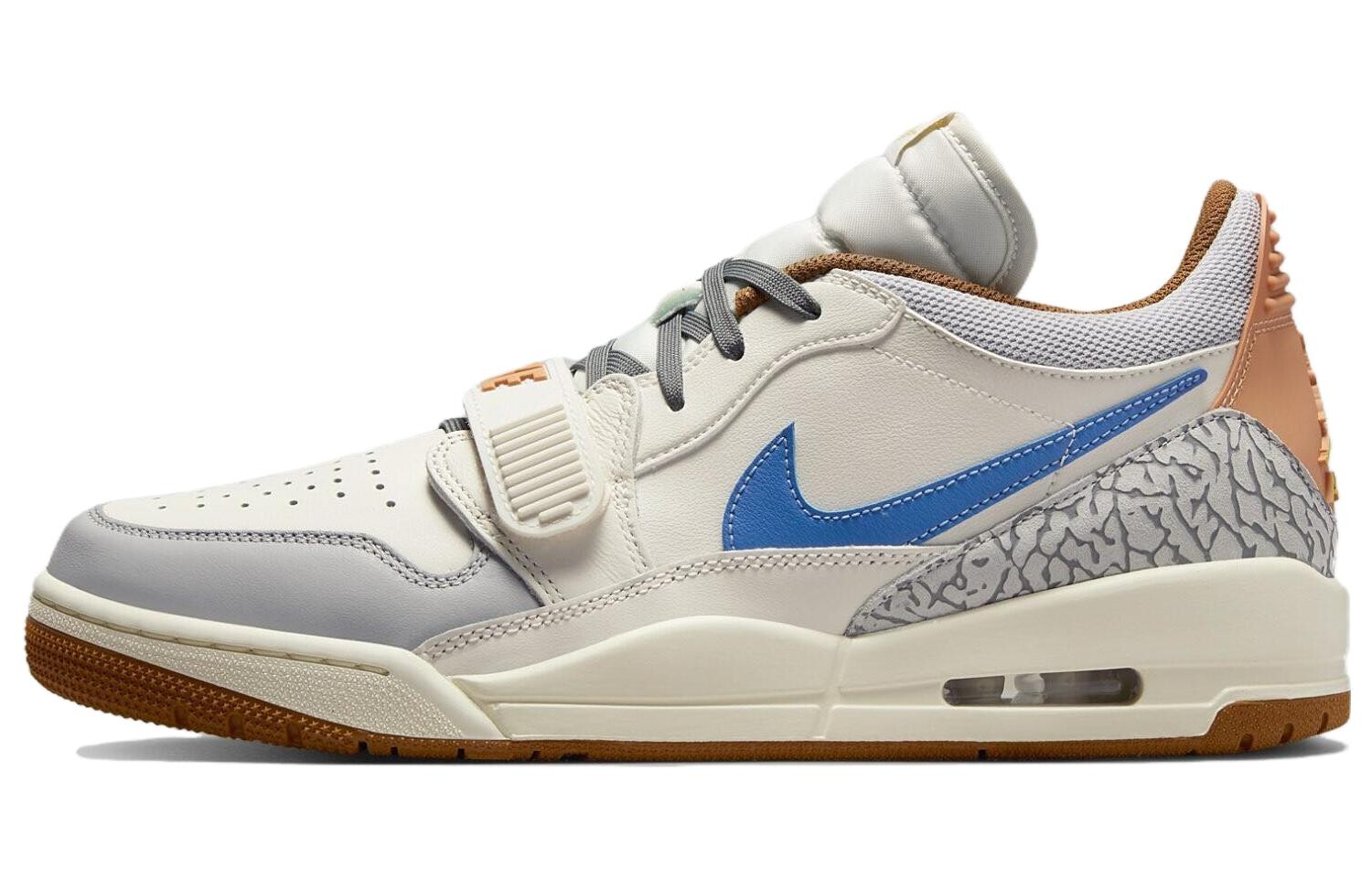 Мужские баскетбольные кроссовки Jordan Legacy 312 Vintage, Фантом/Кокосовое молоко/Янтарно-коричневый/Звездно-синий
Мужские баскетбольные кроссовки Jordan Legacy 312 Vintage, Фантом/Кокосовое молоко/Янтарно-коричневый/Звездно-синий