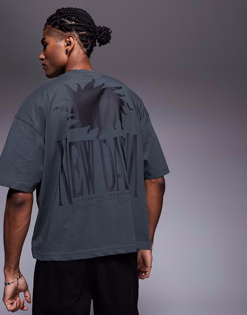 Футболка свободного кроя ASOS DESIGN с небесным принтом в угольно-черном цвете
Футболка свободного кроя ASOS DESIGN с небесным принтом в угольно-черном цвете