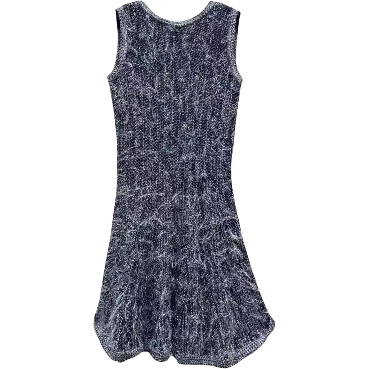 19P Женское платье без рукавов CHANEL, синий
19P Женское платье без рукавов CHANEL, синий