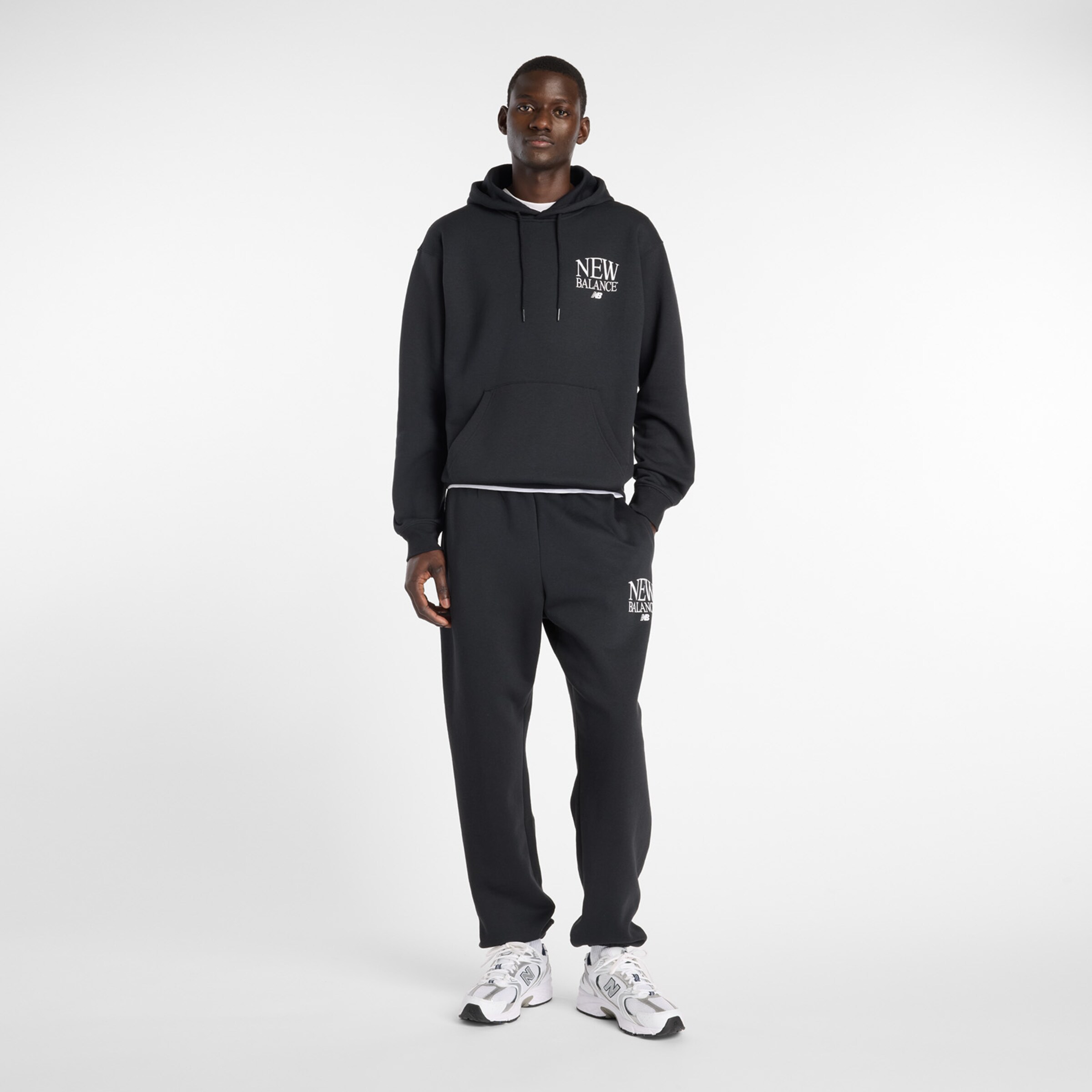 New balance Толстовка 'Reimagined' в черном цвете, Черный, New balance Толстовка 'Reimagined' в черном цвете
New balance Толстовка 'Reimagined' в черном цвете, Черный, New balance Толстовка 'Reimagined' в черном цвете