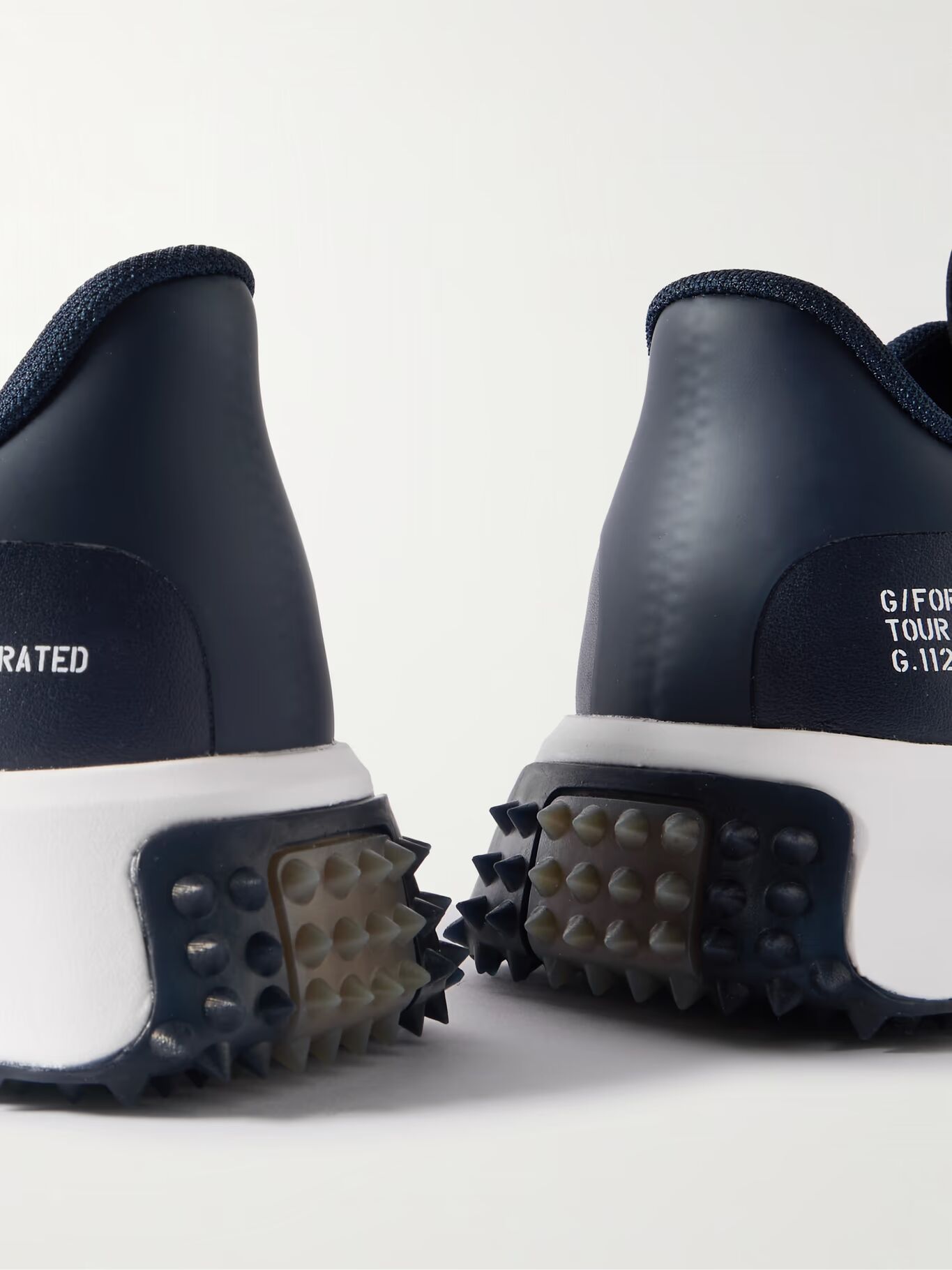 Кроссовки для гольфа G.112 G/FORE, темно-синий
Кроссовки для гольфа G.112 G/FORE, темно-синий