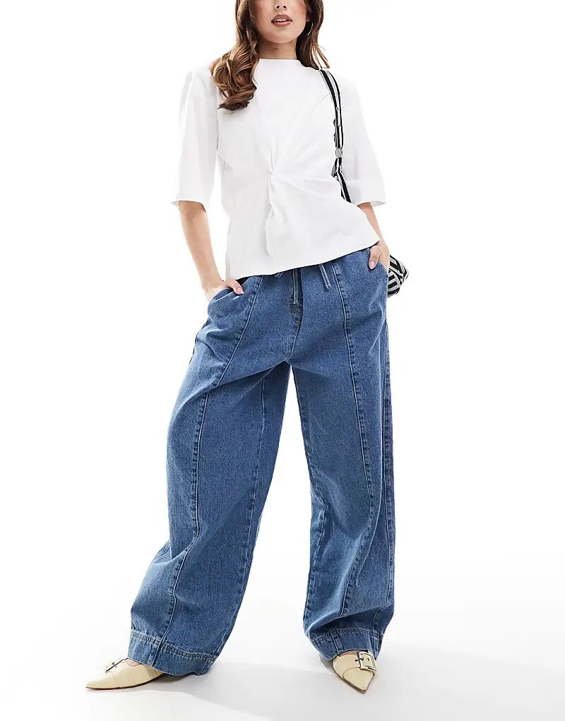 Джинсы-бочонки ASOS DESIGN с завязками на талии, средне-синего цвета
Джинсы-бочонки ASOS DESIGN с завязками на талии, средне-синего цвета