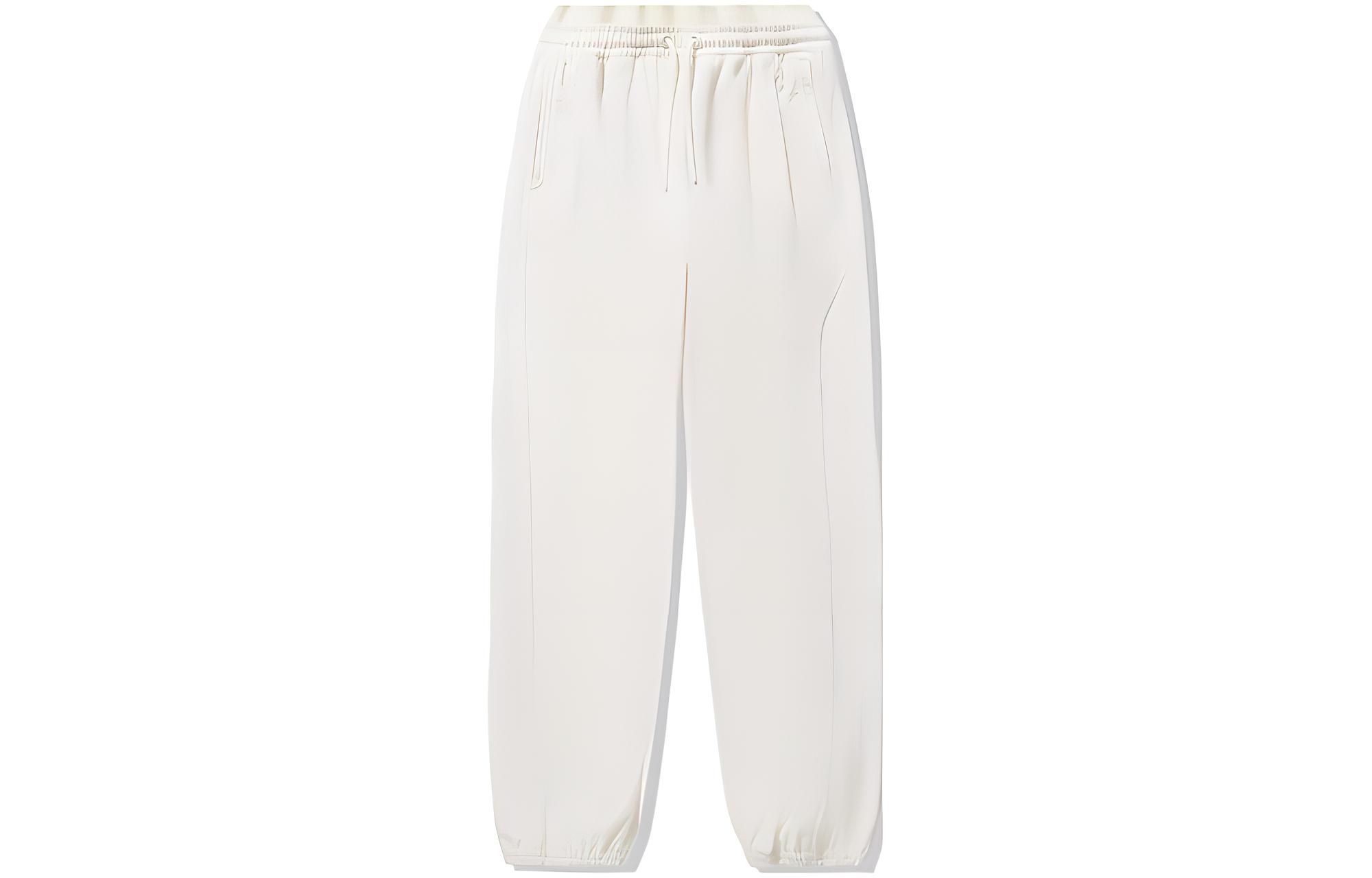 LiNing Вязаные спортивные штаны женские экрю
LiNing Вязаные спортивные штаны женские экрю