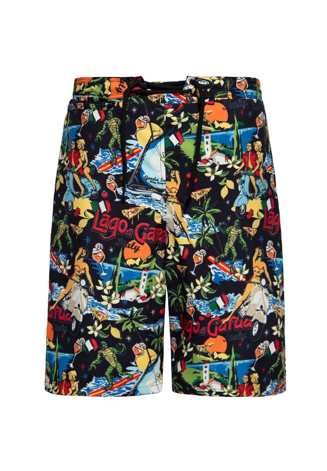 Шорты с эксклюзивным принтом по всей поверхности Lago di Garda King Kerosin, черный
Шорты с эксклюзивным принтом по всей поверхности Lago di Garda King Kerosin, черный