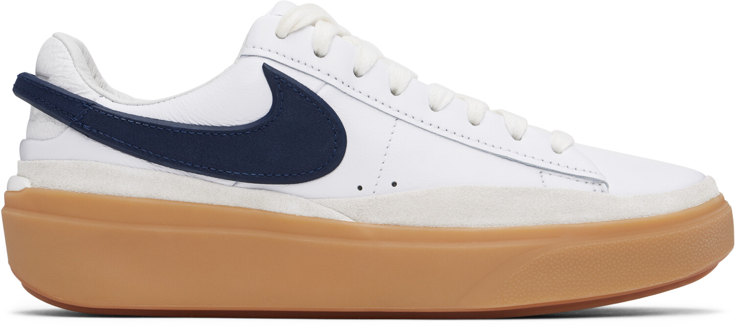 Бело-синие блейзерные низкие кеды Phantom Nike
Бело-синие блейзерные низкие кеды Phantom Nike