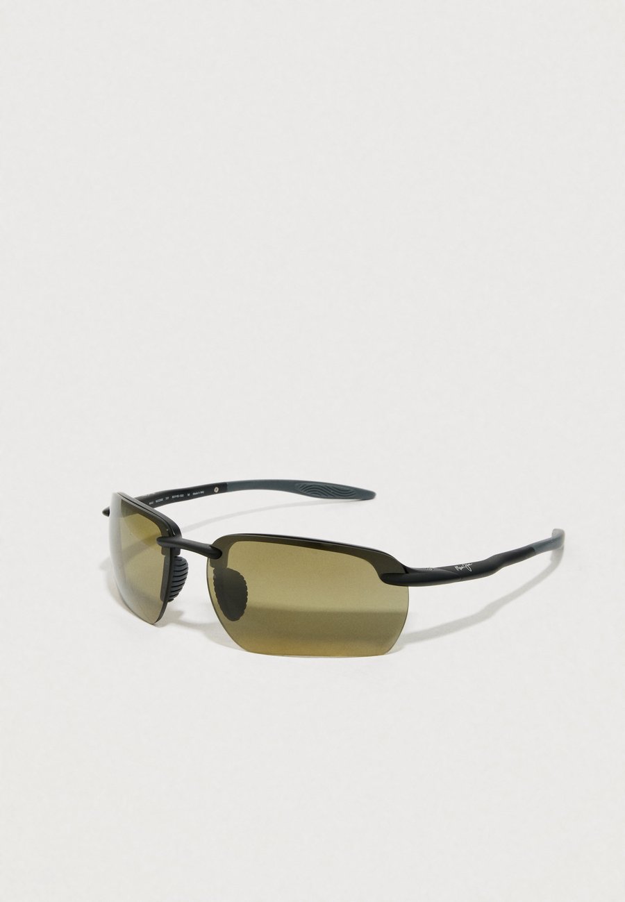 Солнцезащитные очки Maui Jim UNISEX, Black/Green/Black
Солнцезащитные очки Maui Jim UNISEX, Black/Green/Black