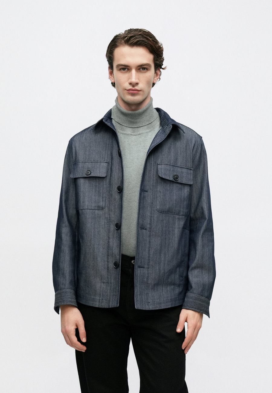 Куртка BOSS CARPER, Dark Blue
Куртка BOSS CARPER, Dark Blue