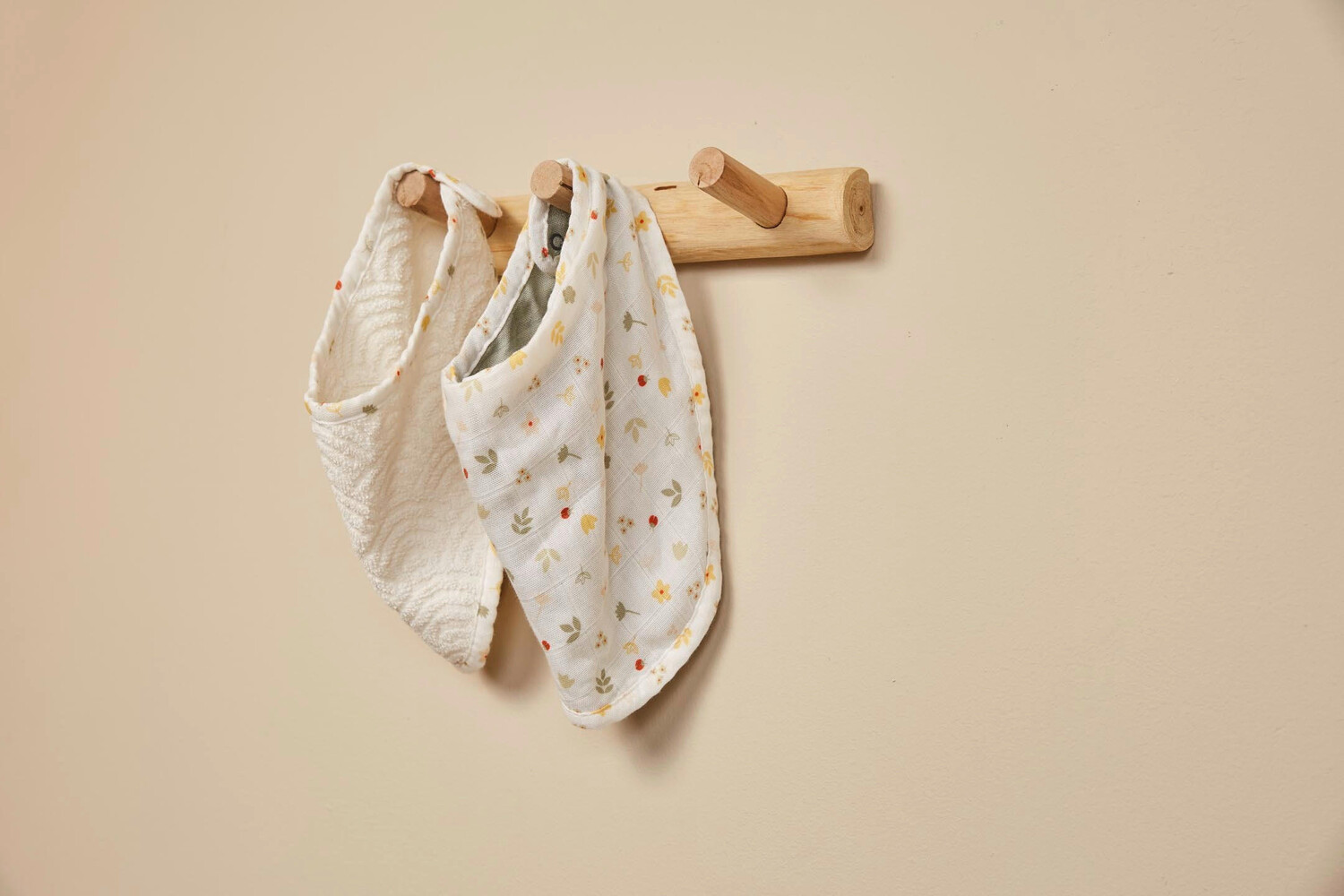 Нагрудник Bebe Jou, мультиколор, Серый, Нагрудник Bebe Jou, мультиколор
Нагрудник Bebe Jou, мультиколор, Серый, Нагрудник Bebe Jou, мультиколор