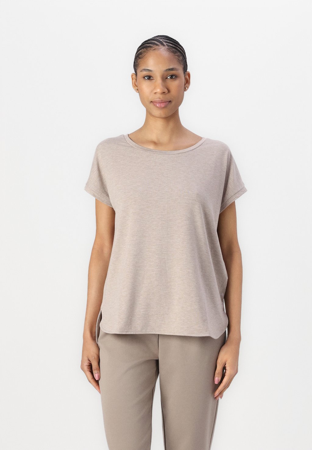 Базовая футболка IHREBEL ICHI, бежевый
Базовая футболка IHREBEL ICHI, бежевый