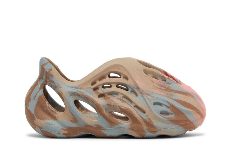 Кроссовки Adidas Yeezy Foam Runner Infants, коричневый
Кроссовки Adidas Yeezy Foam Runner Infants, коричневый