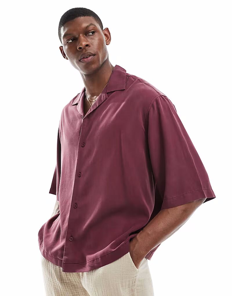 ASOS DESIGN свободная рубашка свободного кроя премиум-класса Revere с коротким рукавом бордового цвета
ASOS DESIGN свободная рубашка свободного кроя премиум-класса Revere с коротким рукавом бордового цвета