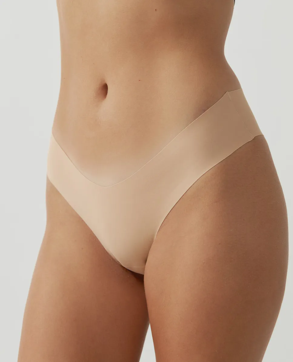 Классические невидимые трусики из микрофибры с минимальным количеством швов Black Limba, цвет Crema
Классические невидимые трусики из микрофибры с минимальным количеством швов Black Limba, цвет Crema