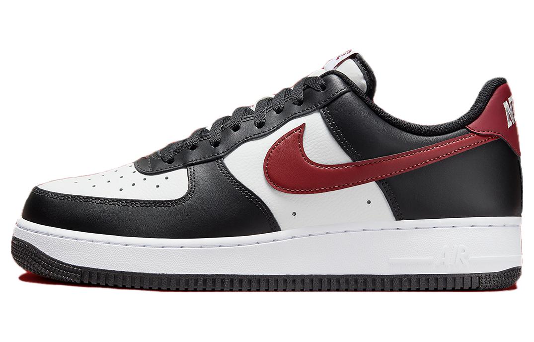 Nike Air Force 1 Low '07 Черный Белый Темно-командный Красный
Nike Air Force 1 Low '07 Черный Белый Темно-командный Красный