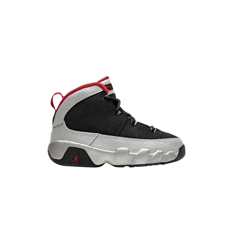 Кроссовки Air Jordan Air Jordan 9 Retro TD 'Johnny Kilroy', черный
Кроссовки Air Jordan Air Jordan 9 Retro TD 'Johnny Kilroy', черный