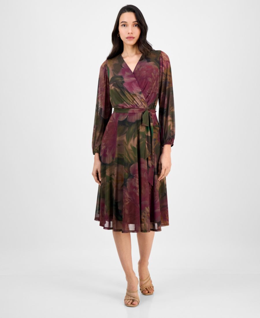 Укороченное миди-платье с длинными рукавами и принтом из сетчатой ткани Robbie Bee, Brown Multi
Укороченное миди-платье с длинными рукавами и принтом из сетчатой ткани Robbie Bee, Brown Multi