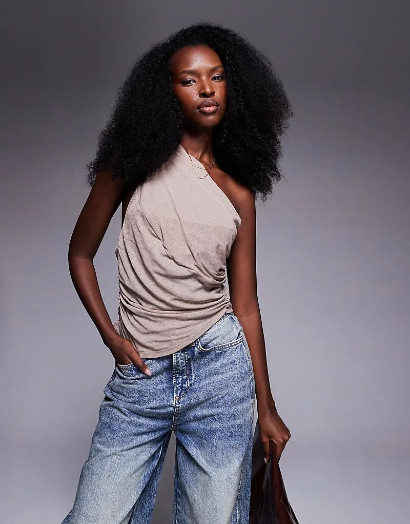 Асимметричный топ с драпировкой и халтером ASOS DESIGN в серо-коричневом цвете
Асимметричный топ с драпировкой и халтером ASOS DESIGN в серо-коричневом цвете