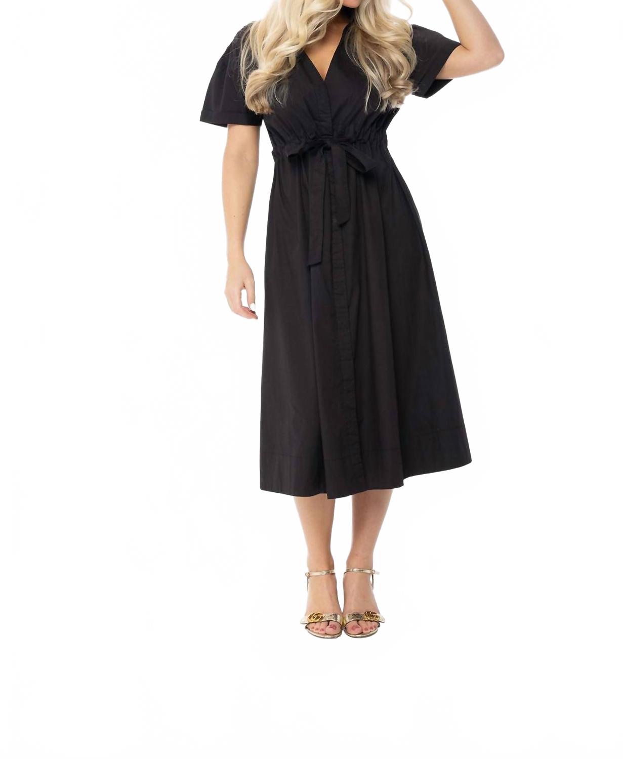 Платье Bria в черном цвете HOLLY SHAE Design
Платье Bria в черном цвете HOLLY SHAE Design