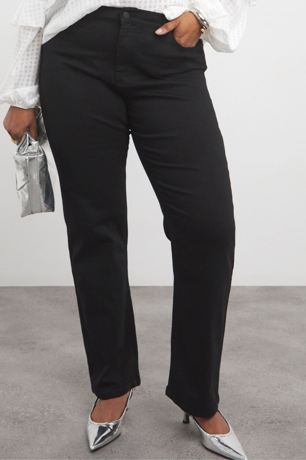 24/7 прямые джинсы из денима Simply Be, черный
24/7 прямые джинсы из денима Simply Be, черный