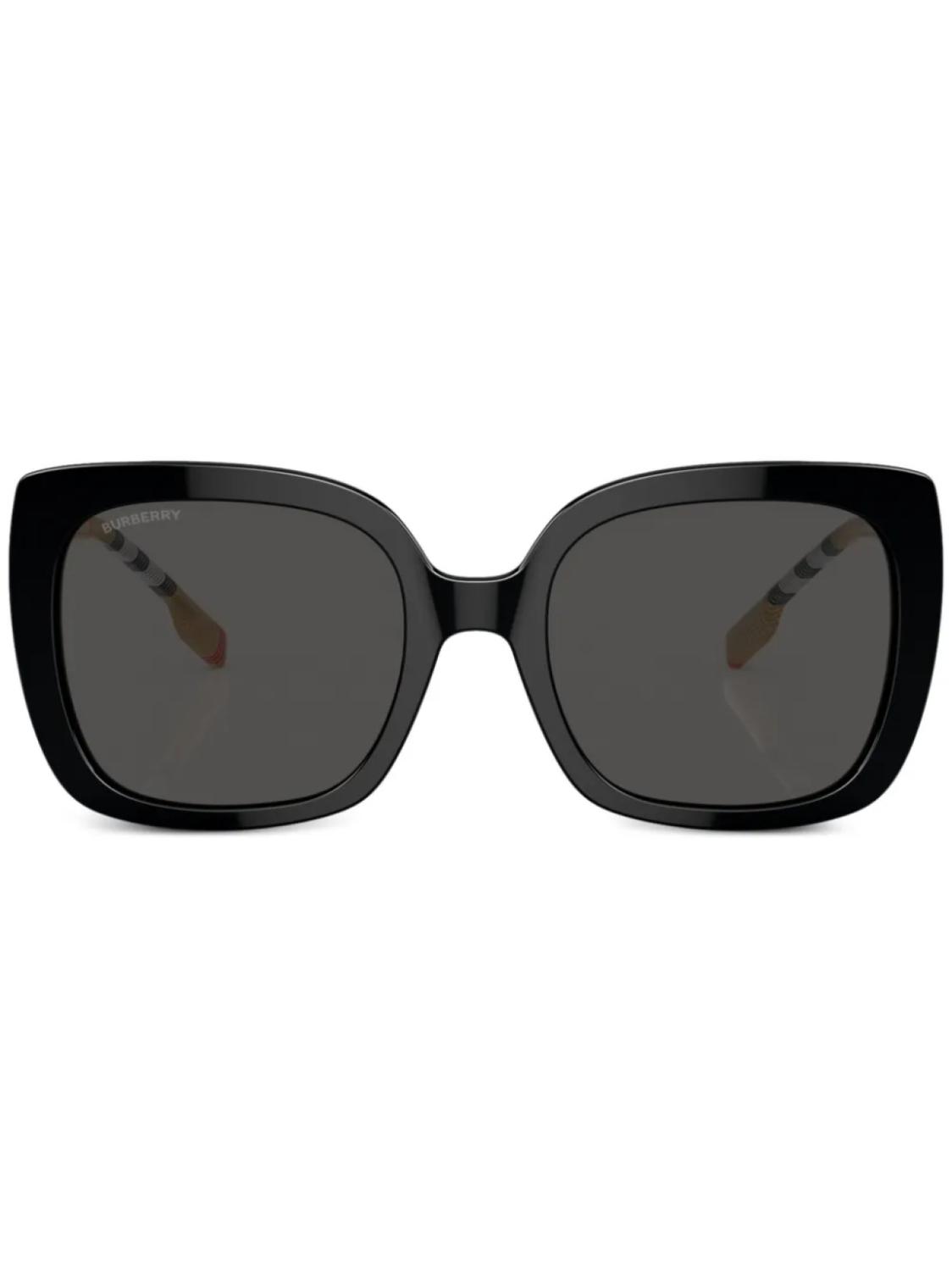Burberry Eyewear солнцезащитные очки 0BE4323, черный
Burberry Eyewear солнцезащитные очки 0BE4323, черный
