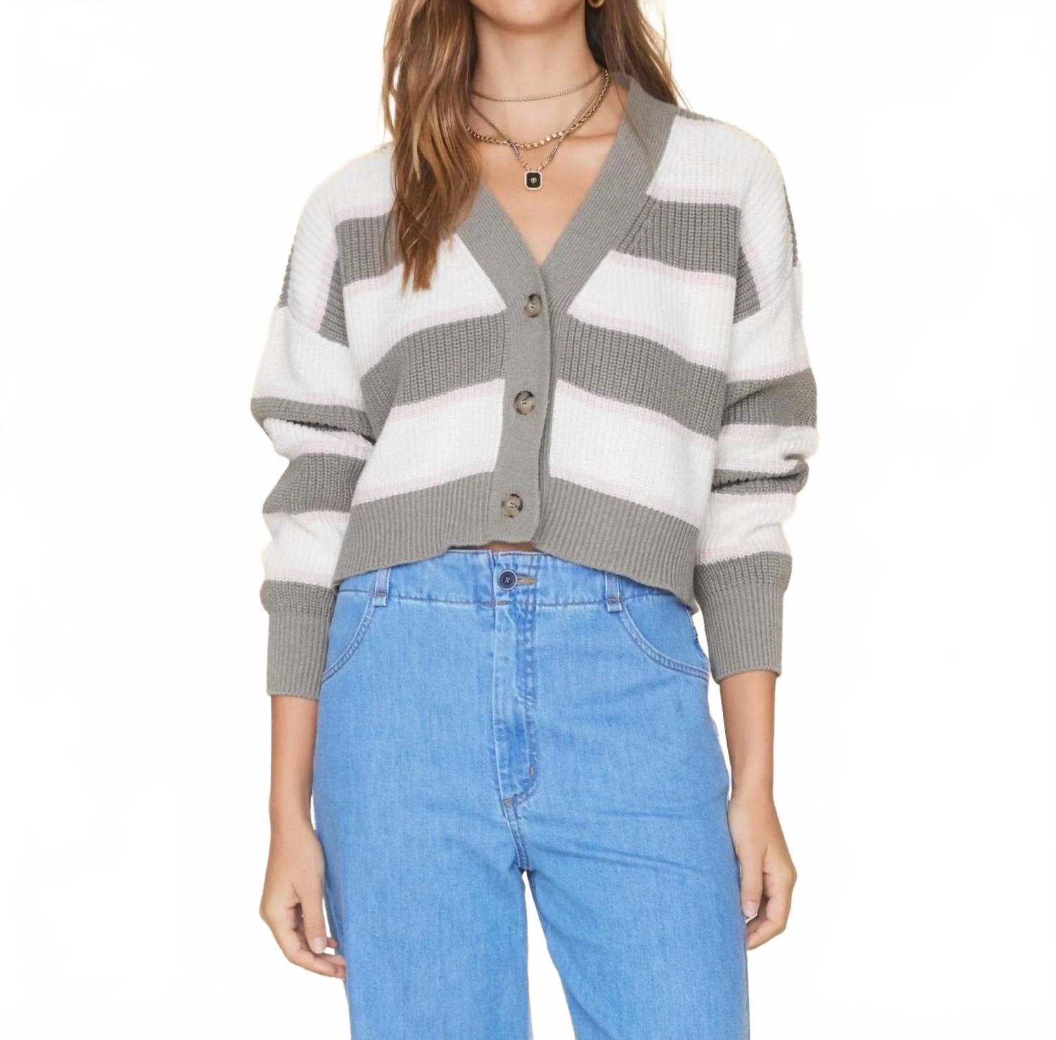 Свитер Carey серо-белого цвета Xirena, серый/белый
Свитер Carey серо-белого цвета Xirena, серый/белый