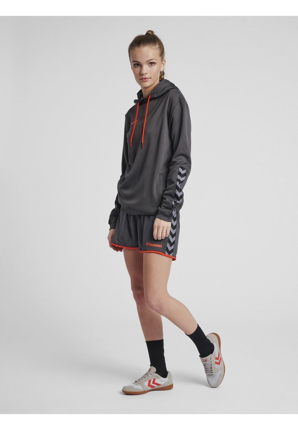 Толстовка с капюшоном Hummel, Серый, Толстовка с капюшоном Hummel
Толстовка с капюшоном Hummel, Серый, Толстовка с капюшоном Hummel