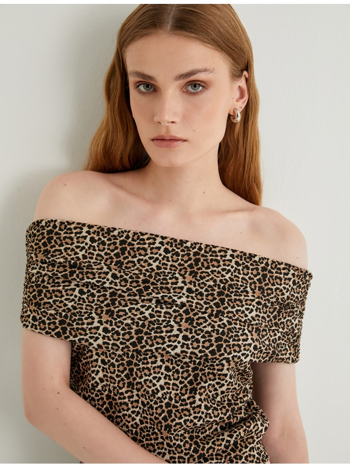 Блузка KOTON, цвет schwarz gemustert
Блузка KOTON, цвет schwarz gemustert