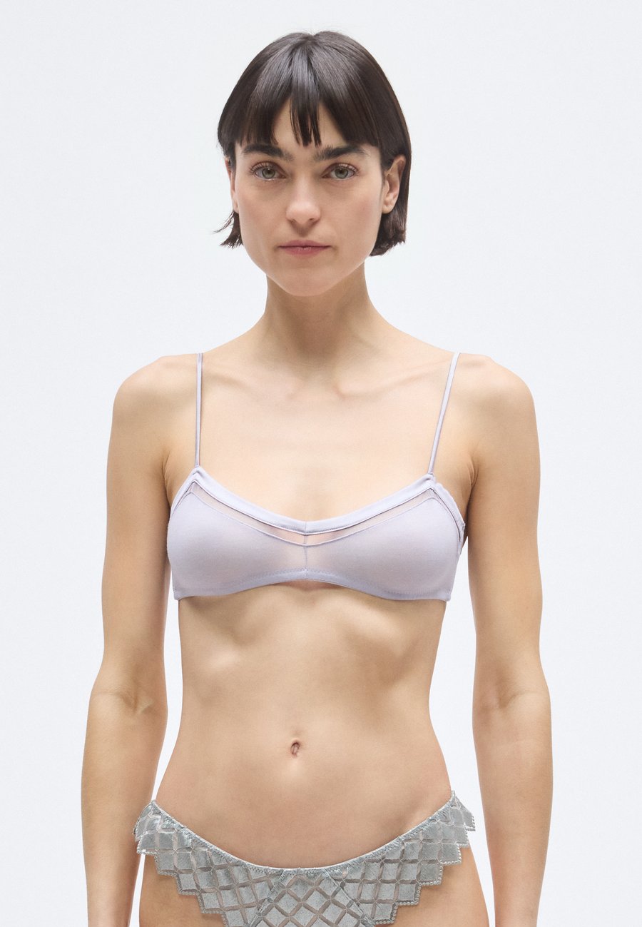 Бюстье KIKI DE MONTPARNASSE INTIMATE BANDEAU, Lilac
Бюстье KIKI DE MONTPARNASSE INTIMATE BANDEAU, Lilac