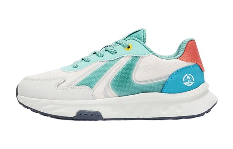 Кроссовки XTEP Kids Lifestyle Shoes GS Low-top White Sand Gray/jade Green
Кроссовки XTEP Kids Lifestyle Shoes GS Low-top White Sand Gray/jade Green