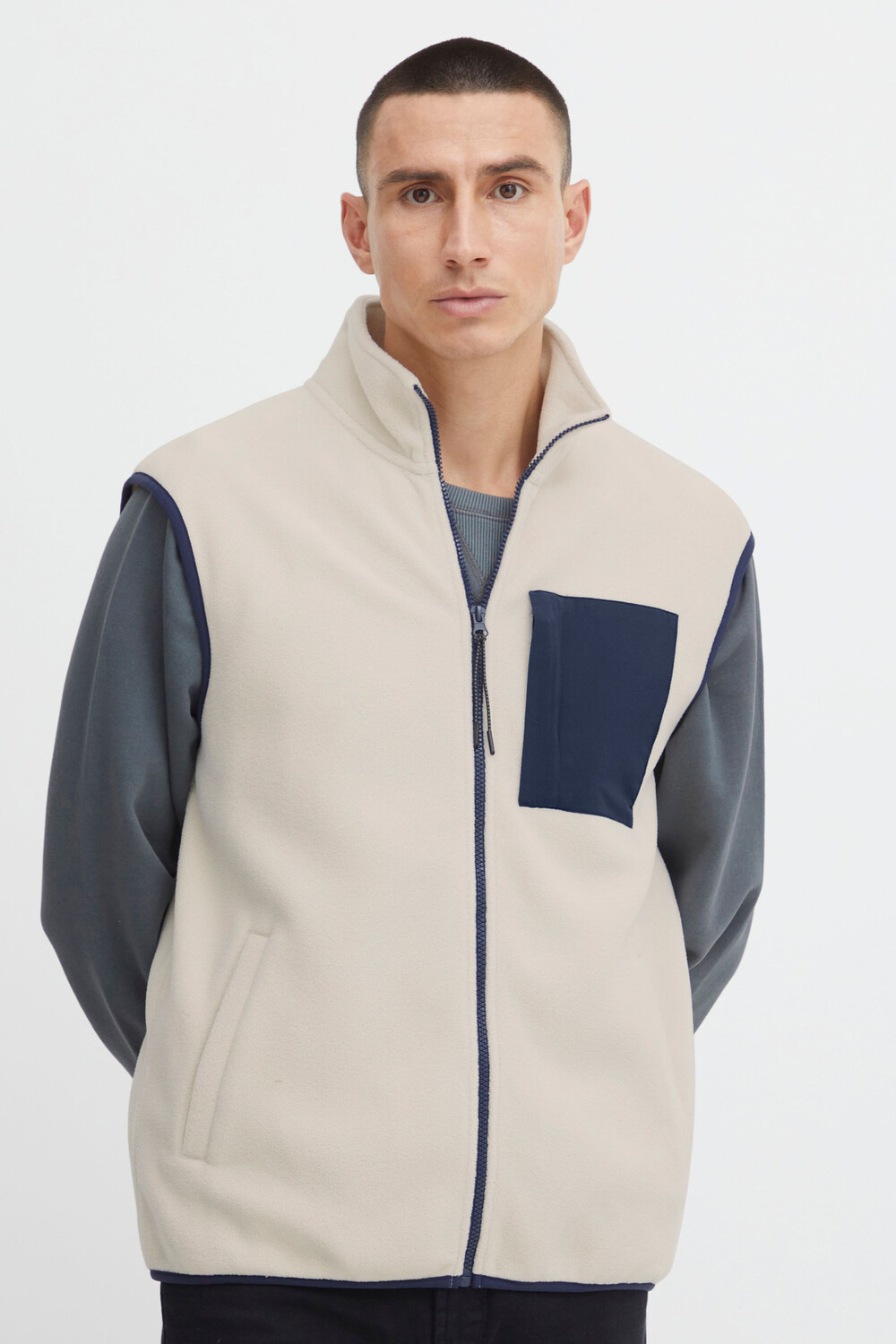 Утепленный жилет BLEND Fleece Kunstfell Übergangs Jacke Ärmellos ohne Kapuze, светло серый
Утепленный жилет BLEND Fleece Kunstfell Übergangs Jacke Ärmellos ohne Kapuze, светло серый