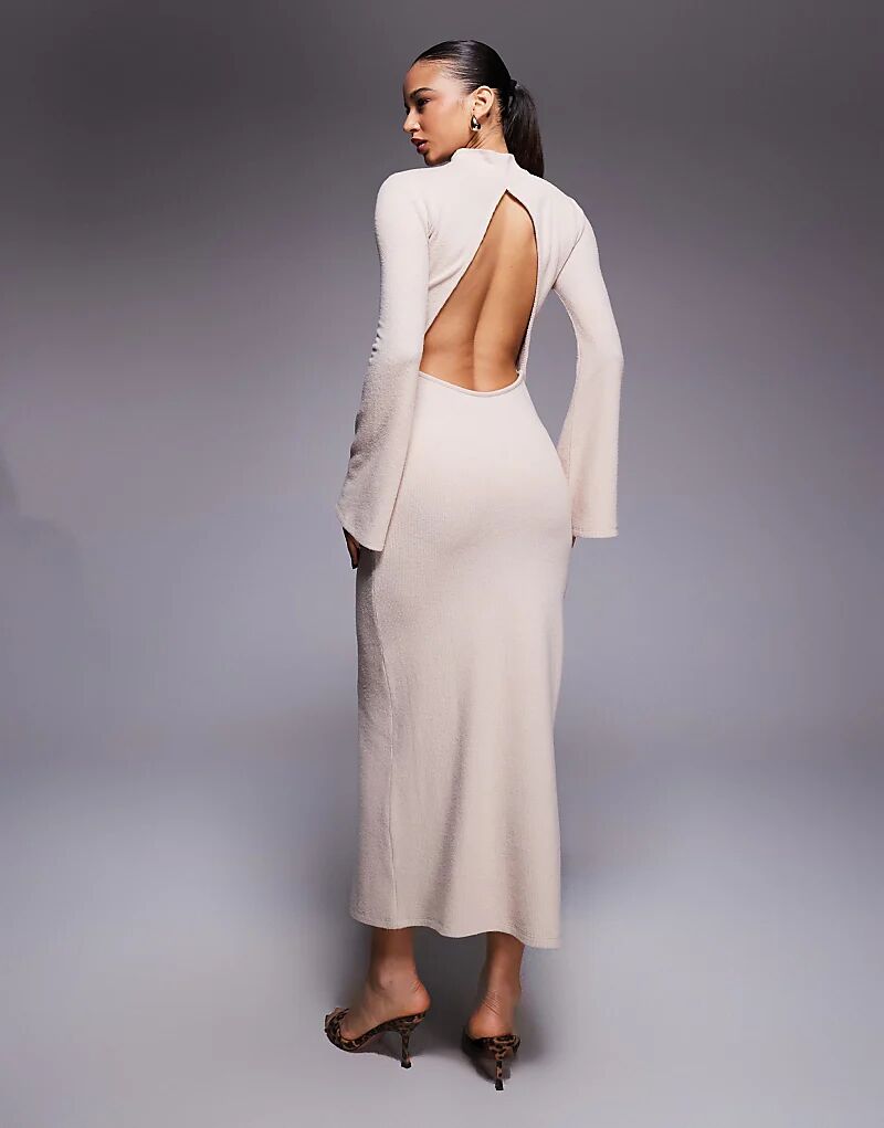 Супермягкая макси-юбка ASOS DESIGN с отворотом и открытой спиной кремового цвета
Супермягкая макси-юбка ASOS DESIGN с отворотом и открытой спиной кремового цвета