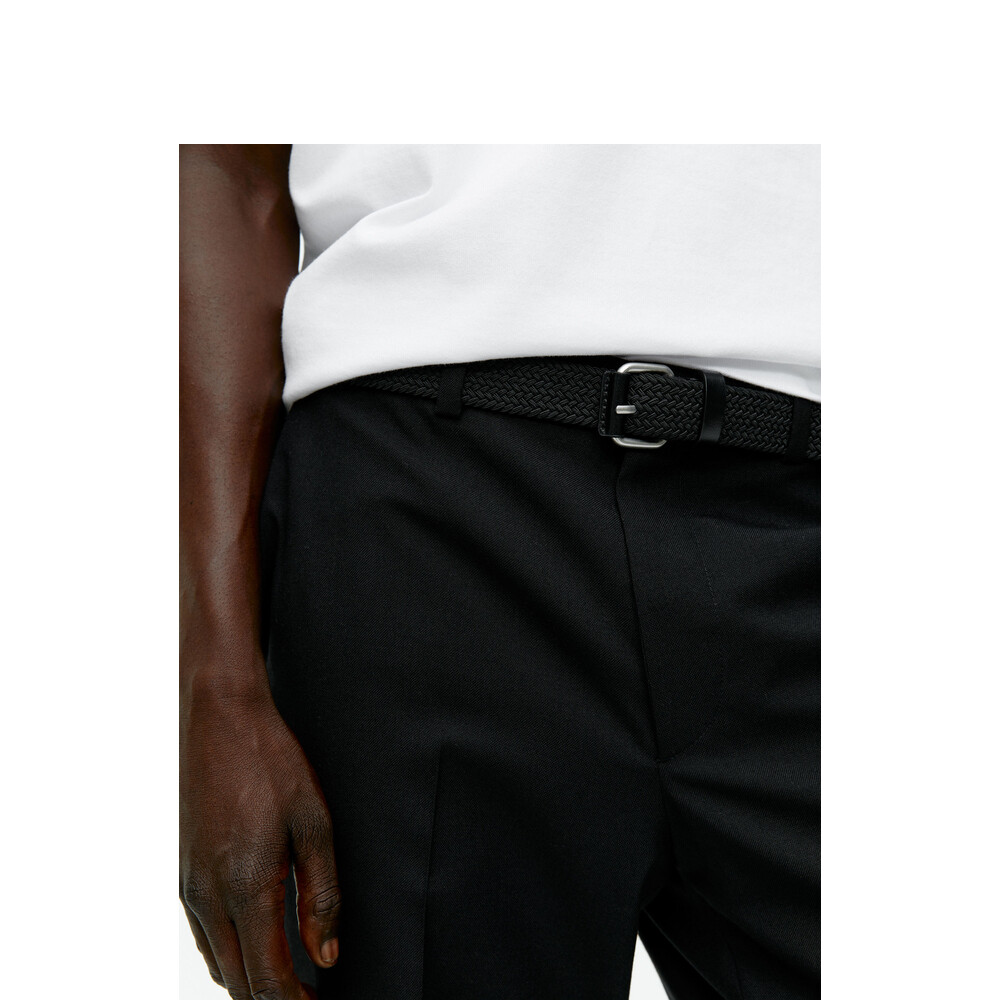 Ремень тканый Arket с квадратной пряжкой, черный
Ремень тканый Arket с квадратной пряжкой, черный