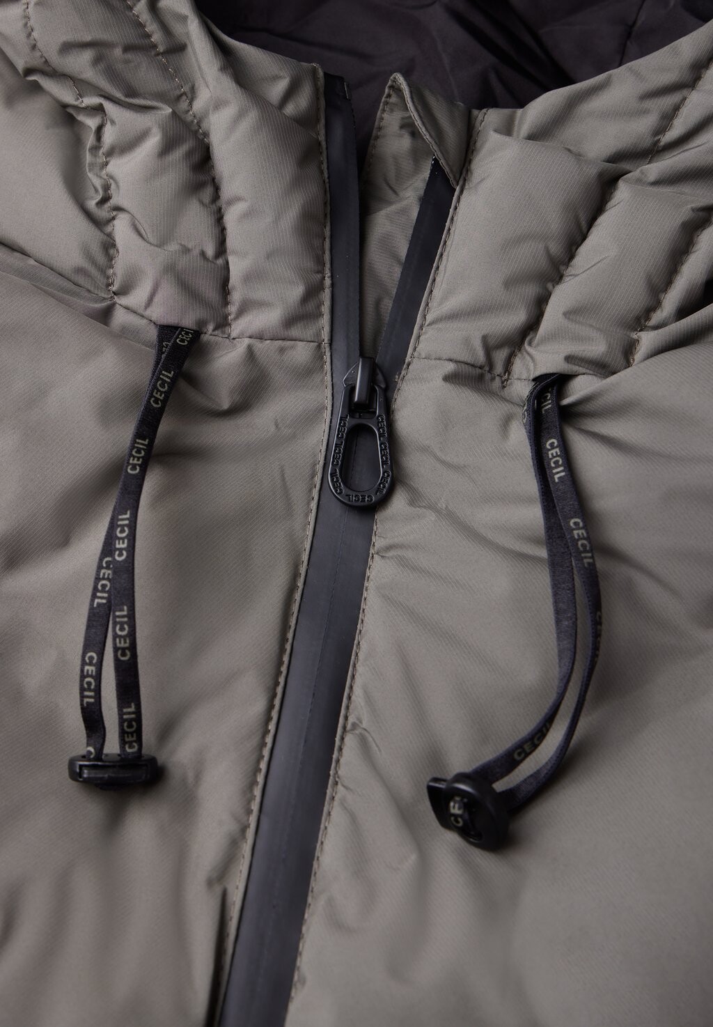 Зимнее пальто Cecil, хаки
Зимнее пальто Cecil, хаки